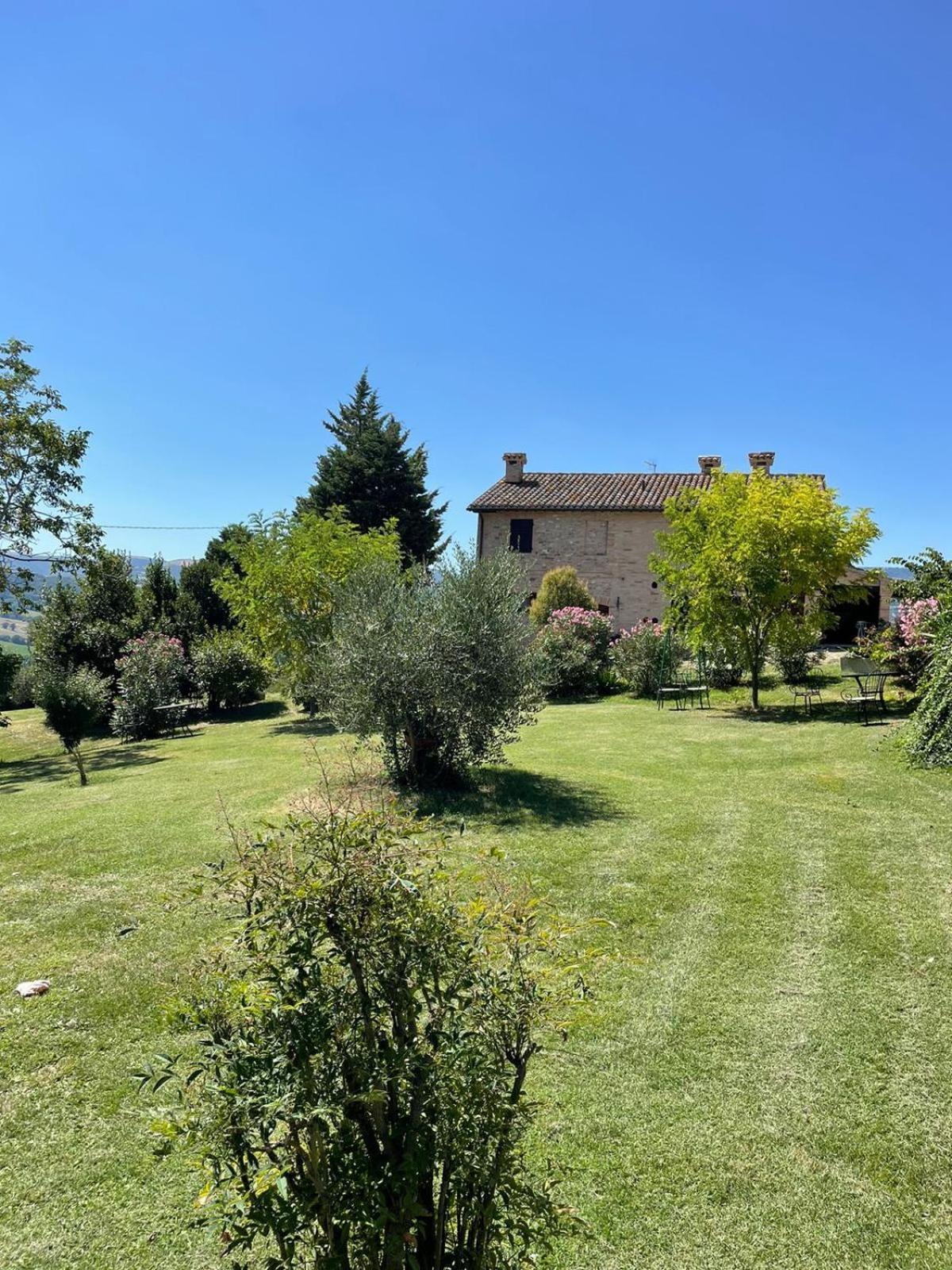 Agriturismo Villa Rosetta San Severino Marche Luaran gambar